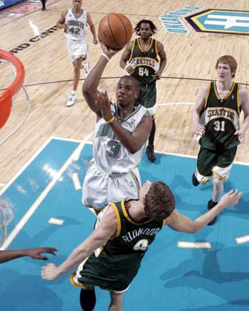 然暴露了他 然暴露了他