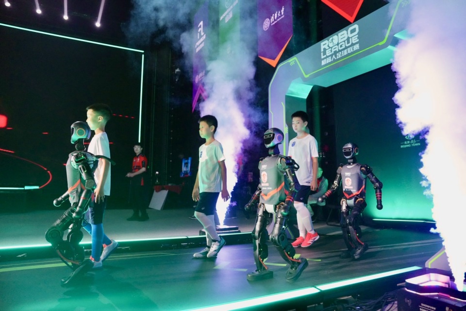 中场核心 中场核心