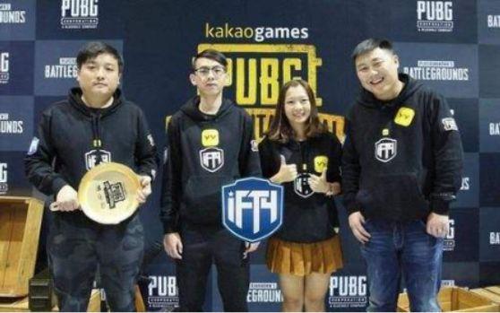 LIV韩国站德尚博领先2杆夺冠 所率压榨队也捧杯